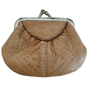 BRAMA Beige Deerskin Coin Purse Jasper Canada Wildlife Series